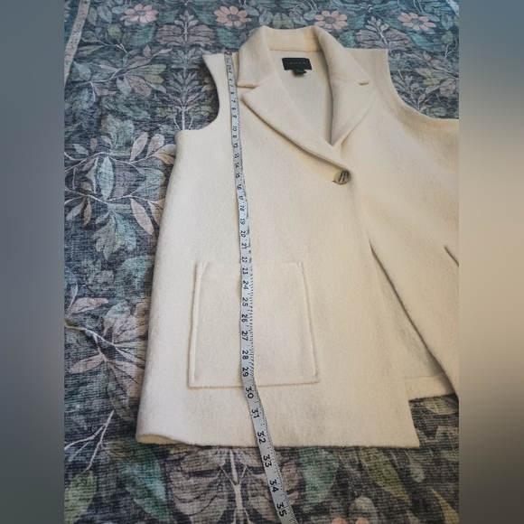 Tahari Clean Girl Wool Blend Vest XL Cream Button Long Minimalist Quiet Luxury - Picture 8 of 8